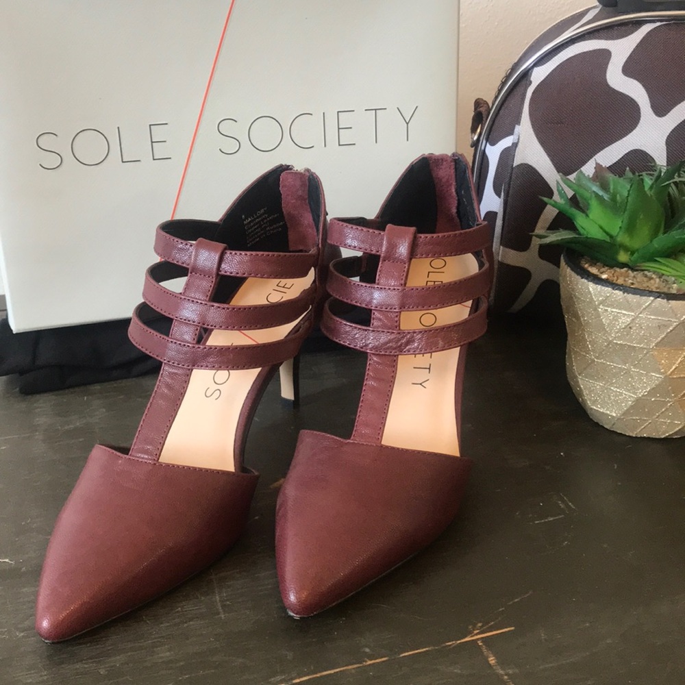 New ✨ Sole Society Strappy Burgundy Pumps Size 8